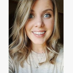 Meet your Posher, Kelsey